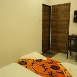 Hotel Magnum Airport T-2 Mumbai