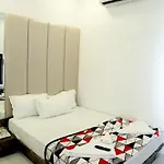 Magnum Airport T-2 Hotel 3*
