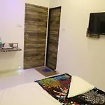 Hotel Magnum Airport T-2 Mumbai