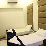 Hotel Magnum Airport T-2