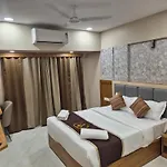 Hotel Galaxy Bkc