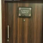 Ivy Splendour Private A, Oshiwara