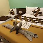 Hotel Metro Plaza Near Barc