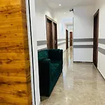 Hotel Grand Executive 2*