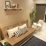 Downtown 3 Bhk Appt, Mahalaxmi, 1402