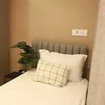 Downtown 2And Half Bhk Appt, Mahalaxmi, 1201