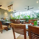 Skylink Hospitality Next To Amber Imperial Hotel 3*