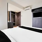 Super Collection O Andheri Near Western Express Highway
