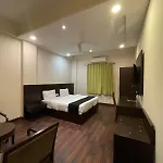 Aksa Near Juhu
