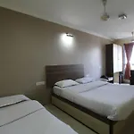 Hotel Samrat