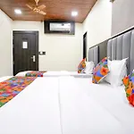 Hotel Via Gulshan Grand - Nr Gateway Of India 3*