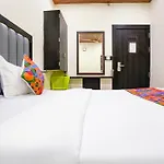Hotel Via Gulshan Grand - Nr Gateway Of India 3*
