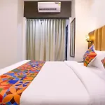 Fabhotel Gateway Hotel
