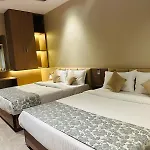 The Falcon Inn - Mumbai Central