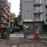 1Bhk - Royale And Close By Mumbai Airport