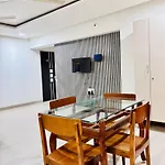 Rio House Service Apartment Malad