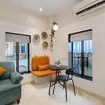 Aleo 1Bhk Bandra W By The Bombay Home Company