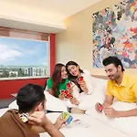 Hotel Ibis Bkc 4*