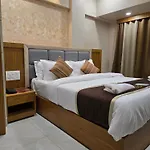 Galaxy Bkc Hotel