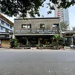 Hotel Elliott Inn