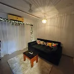 Apartment Carter Bay Peaceful Near The Shore, Bandra Mumbai