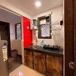 Apartment Carter Bay Peaceful Near The Shore, Bandra Mumbai