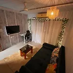 Apartment Carter Bay Peaceful Near The Shore, Bandra *