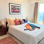 5 Star Luxury Pool, Gym Near Airport Bkc Apartment Mumbai