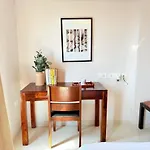 Apartment 5 Star Luxury Pool, Gym Near Airport Bkc *