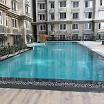 5 Star Luxury Pool, Gym Near Airport Bkc Mumbai