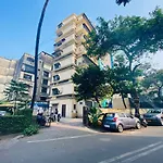 2 Bed 2 Bath Prime Bandra Sea Views 5