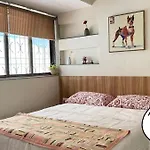 Apartment Chic Pad In Bandra West