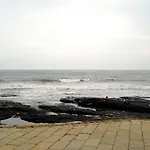 Hidden Gem With Pvt Terrace Bandra Apartment