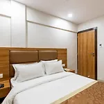 Hotel Galaxy Bkc