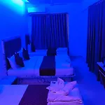 Edition Blue - Hotel Mumbai