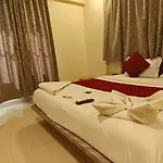 Hotel Edition Blue - *