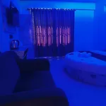 Hotel Edition Blue - Mumbai Hotels