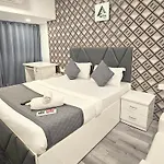 Astha Kandivali Service Guest house Mumbai