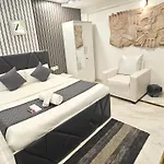 Guest house Astha Kandivali Service Mumbai