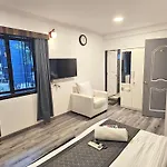 Astha Kandivali Service Guest house Mumbai