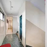 Hotel O Delight Near Andheri Railway Station