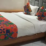 Hotel Regal Residency