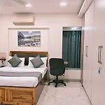 Tim Service Apartment Goregaon East Near Nesco