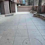 Tim Service Apartment Goregaon East Near Nesco