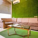 Fabhotel Airport Retreat - Nr International Airport Mumbai