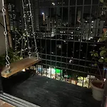 1Bhk Entire Flat In Oshiwara