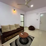 Apartment In Andheri West -007