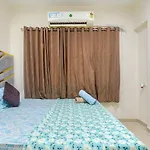 2bhk Flat -5min From Goregaon Nesco *