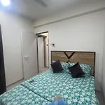 2bhk Flat -5min From Goregaon Nesco Mumbai