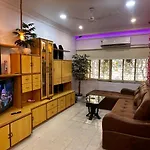 Apartment In Lokhandwala #014